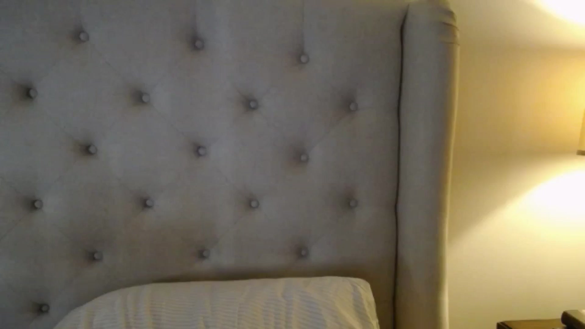 Gallery image thumbnail from J0llye's myfreecams stream on, 07/09/2025, 19:57 image 19 of 20