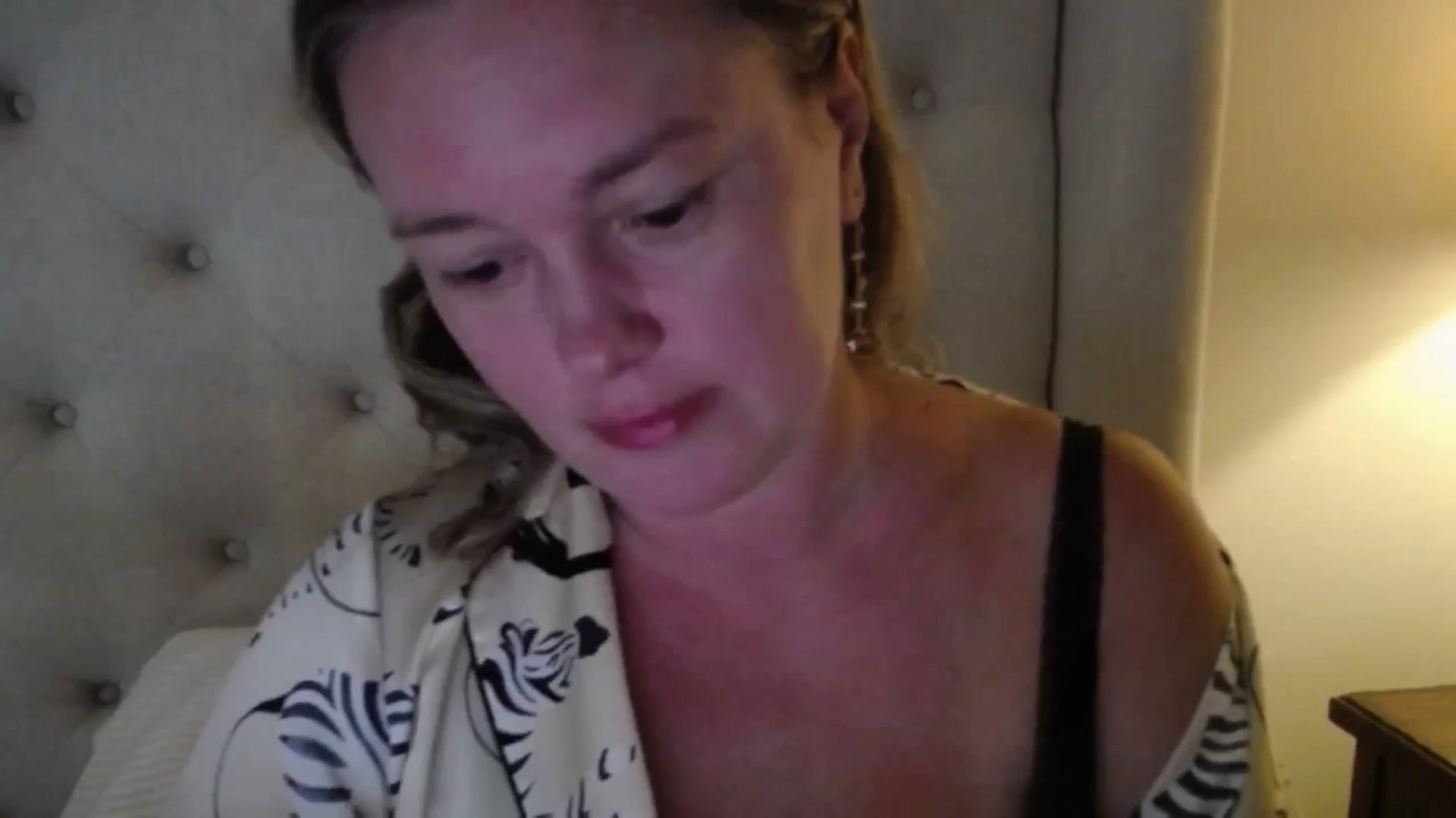 Gallery image thumbnail from J0llye's myfreecams stream on, 07/09/2025, 19:57 image 7 of 20