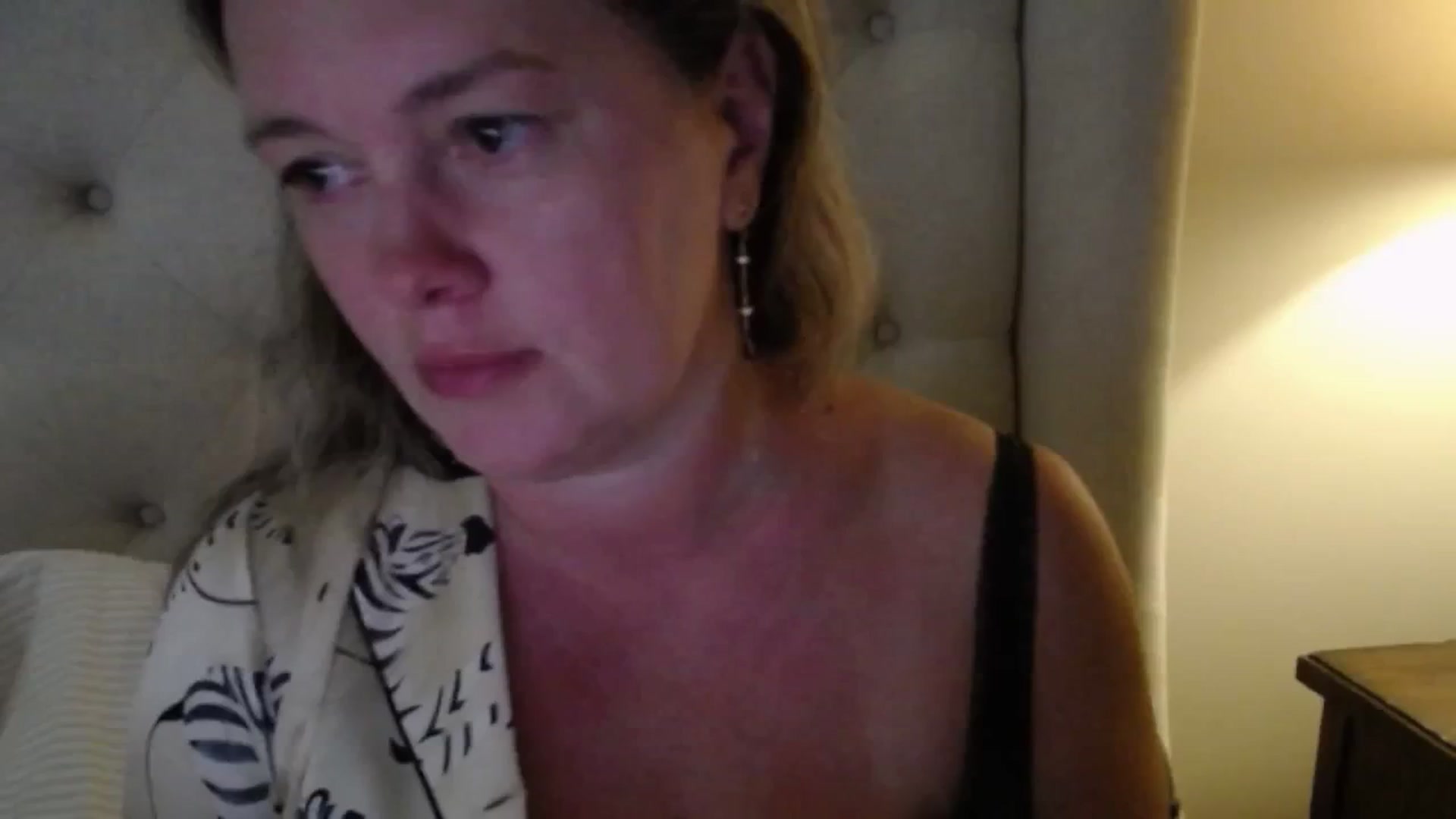 Gallery image thumbnail from J0llye's myfreecams stream on, 07/10/2025, 20:19 image 3 of 20