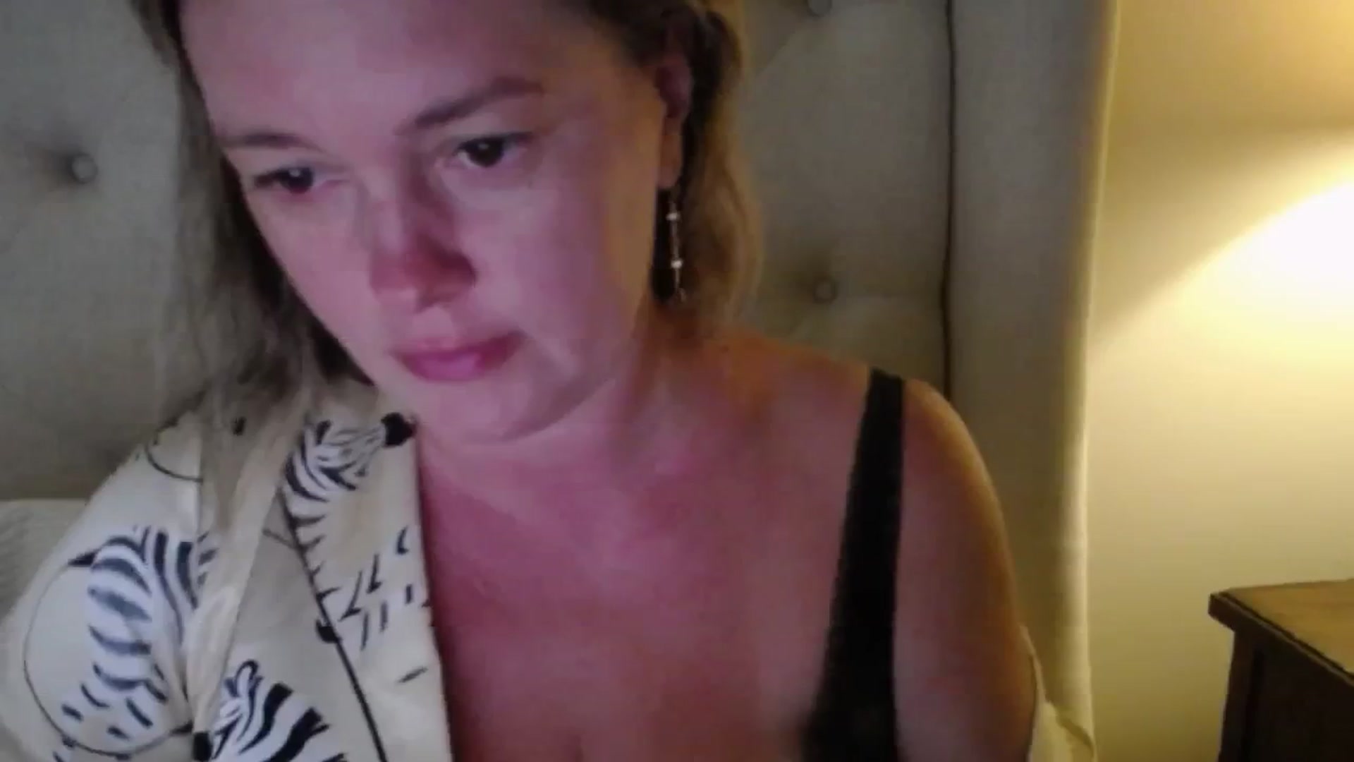 Gallery image thumbnail from J0llye's myfreecams stream on, 07/10/2025, 20:19 image 7 of 20