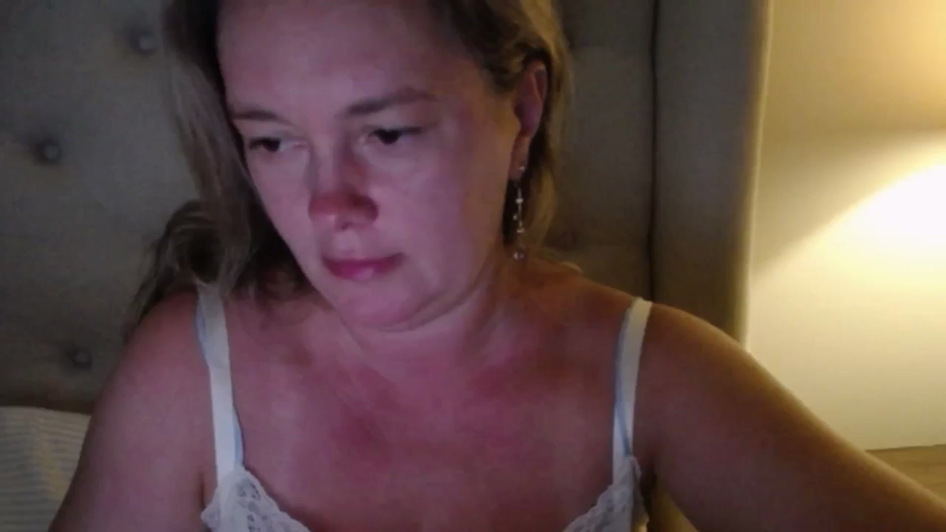 Gallery image thumbnail from J0llye's myfreecams stream on, 07/13/2025, 20:02 image 7 of 20