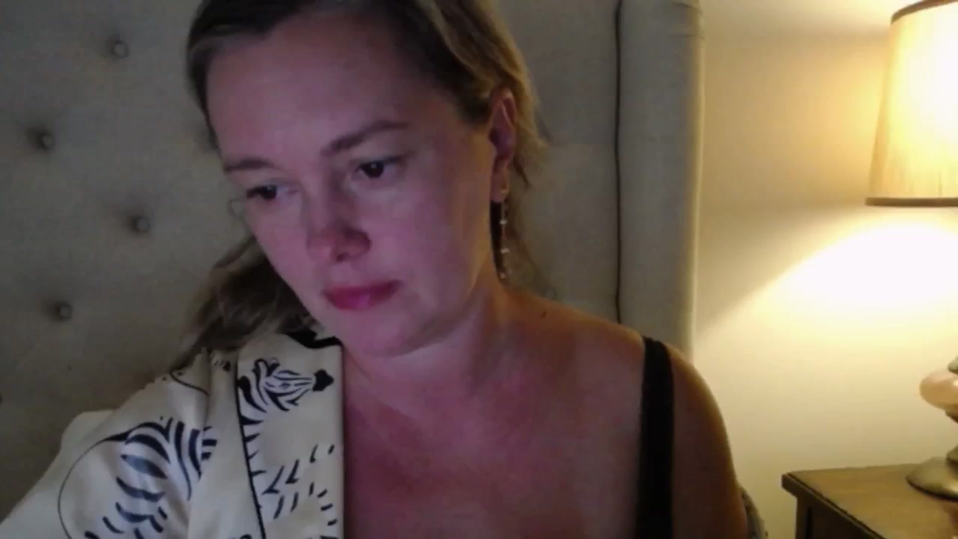 Gallery image thumbnail from J0llye's myfreecams stream on, 07/14/2025, 19:40 image 3 of 20