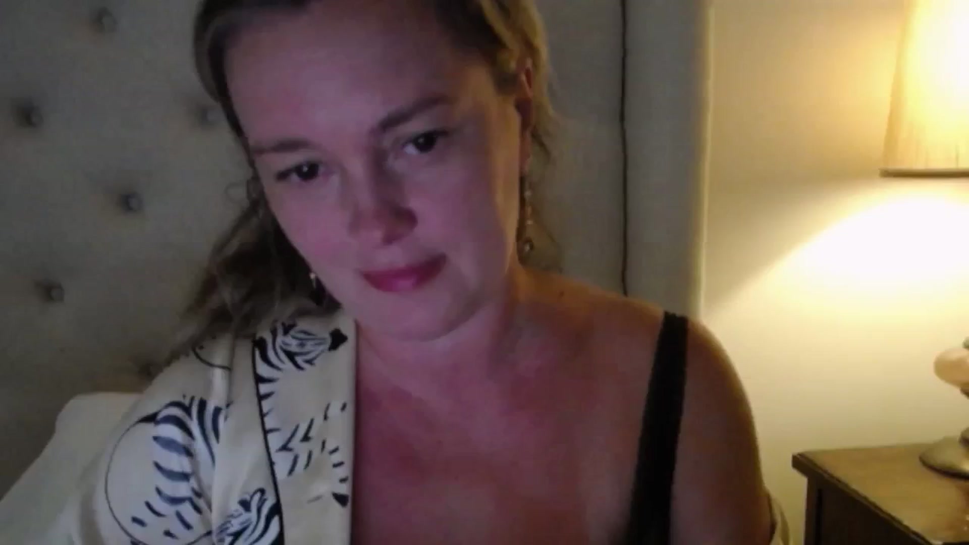 Gallery image thumbnail from J0llye's myfreecams stream on, 07/14/2025, 19:40 image 8 of 20
