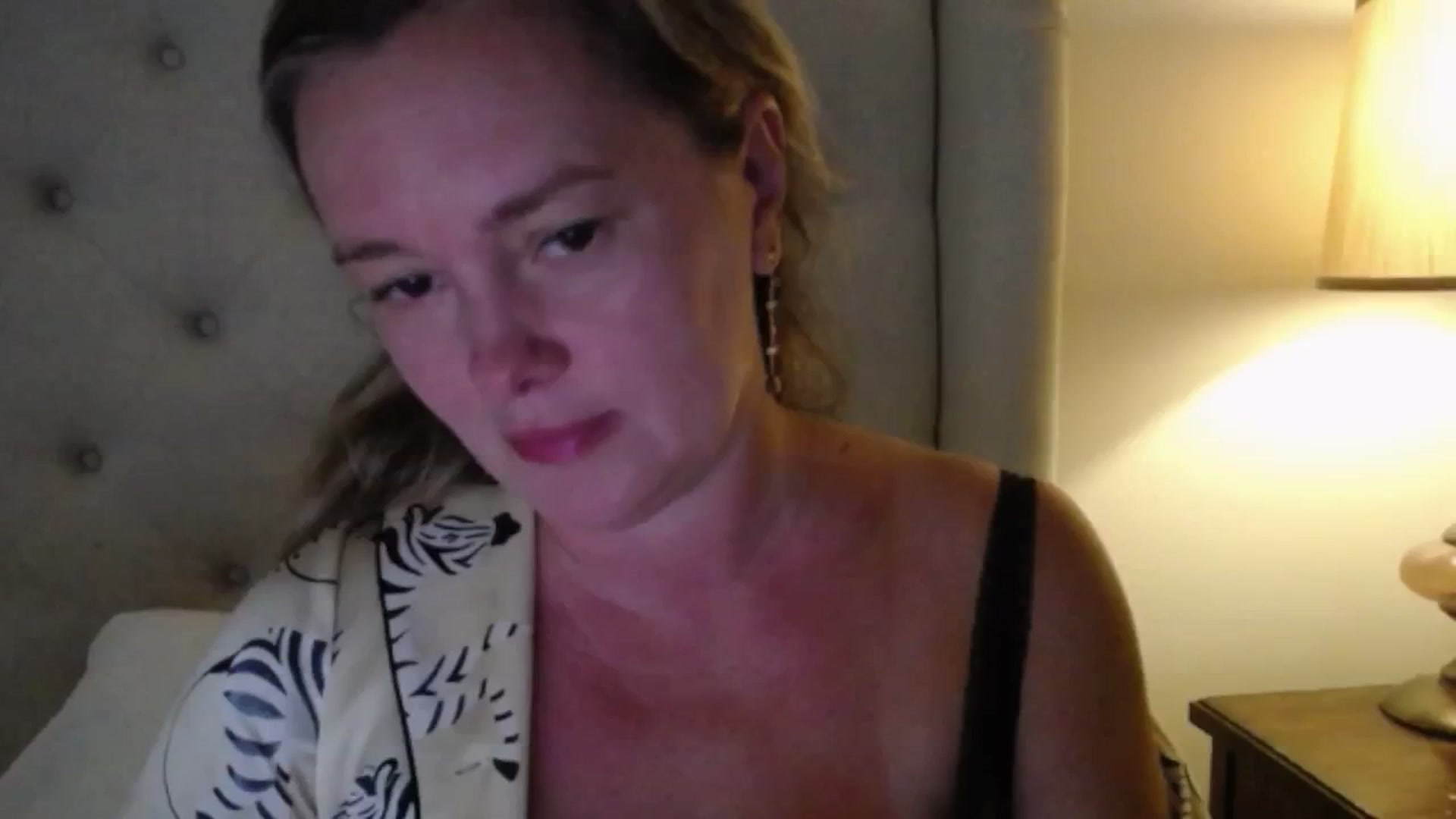Gallery image thumbnail from J0llye's myfreecams stream on, 07/14/2025, 19:40 image 4 of 20