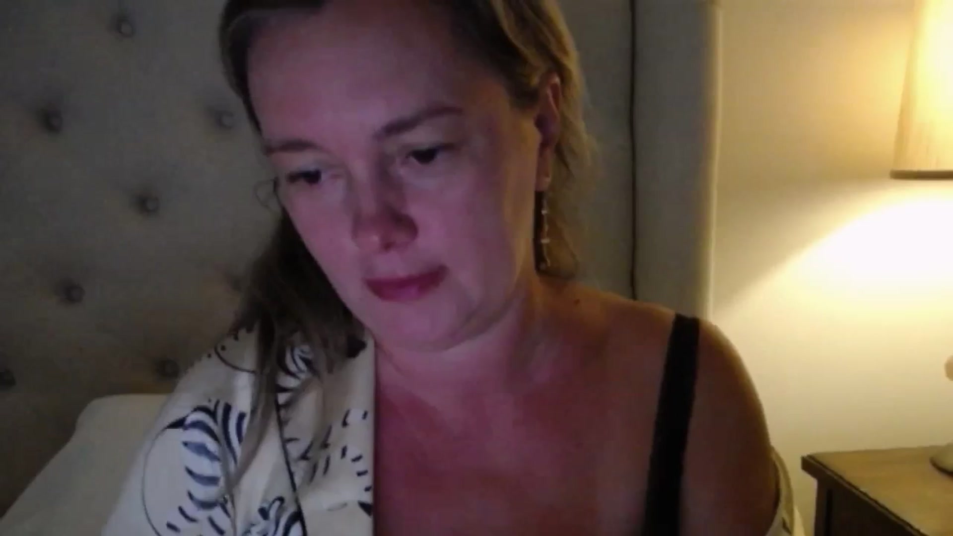 Gallery image thumbnail from J0llye's myfreecams stream on, 07/14/2025, 19:40 image 20 of 20