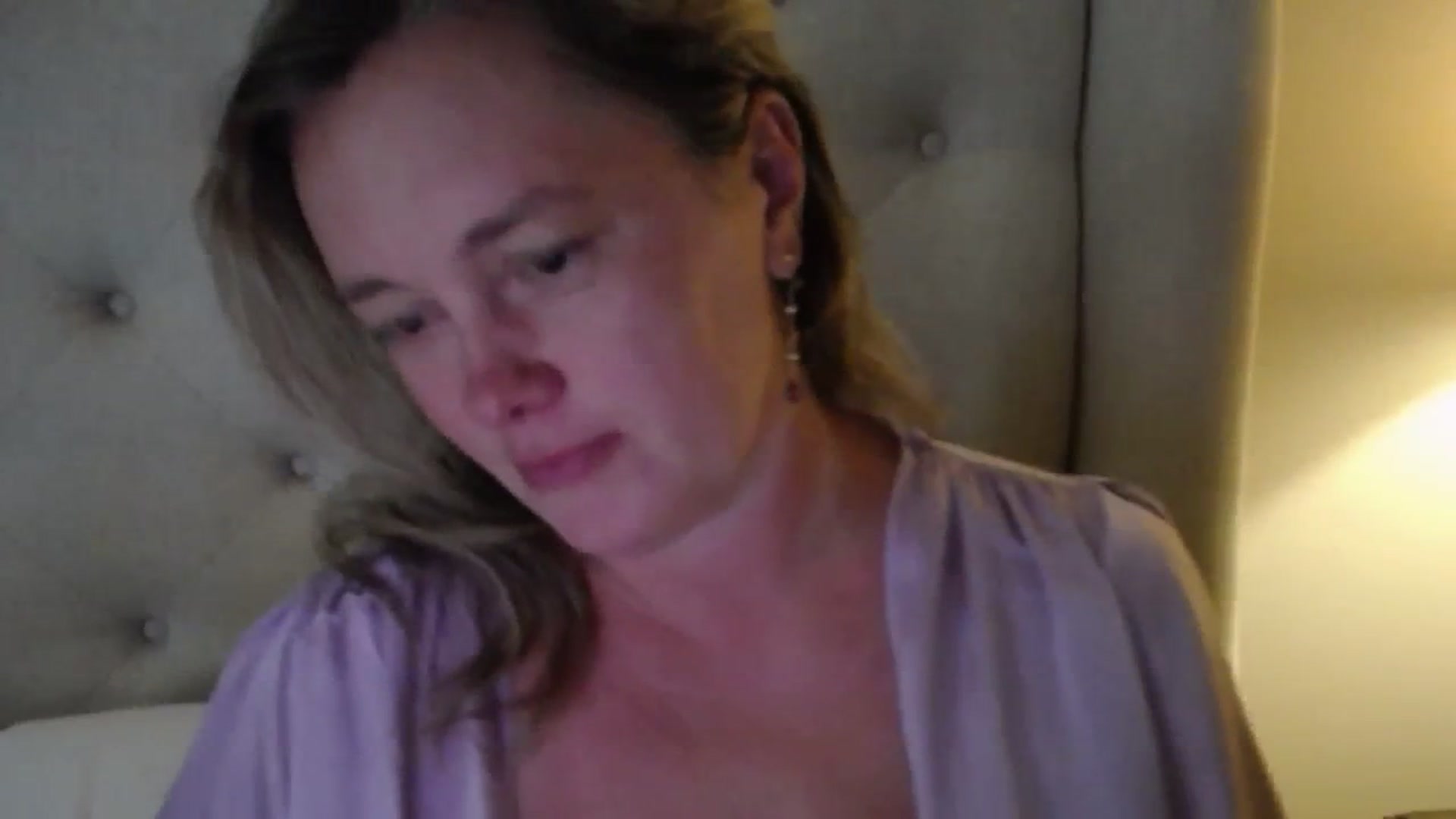 Gallery image thumbnail from J0llye's myfreecams stream on, 07/17/2025, 20:10 image 14 of 20