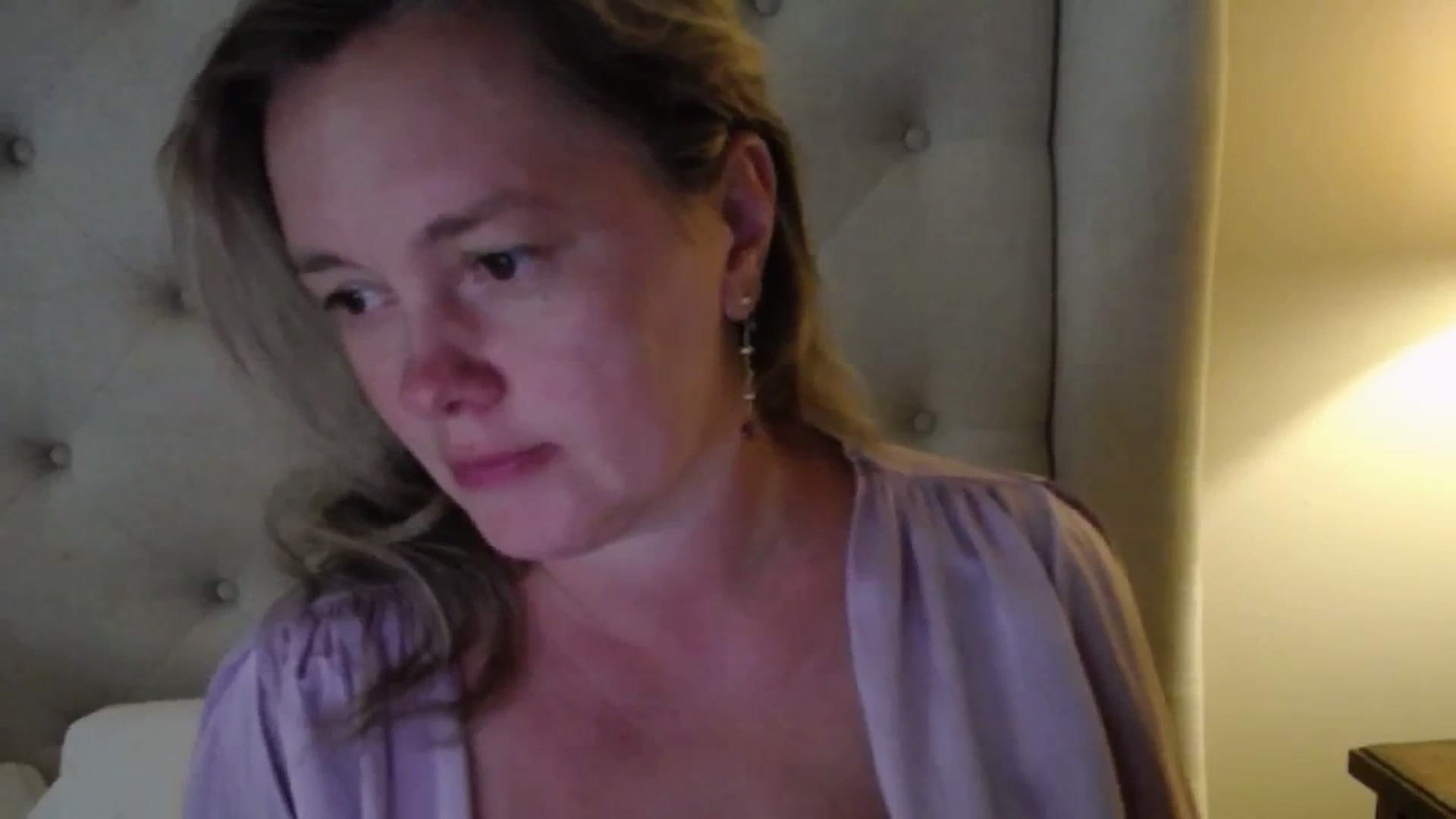 Gallery image thumbnail from J0llye's myfreecams stream on, 07/17/2025, 20:10 image 13 of 20