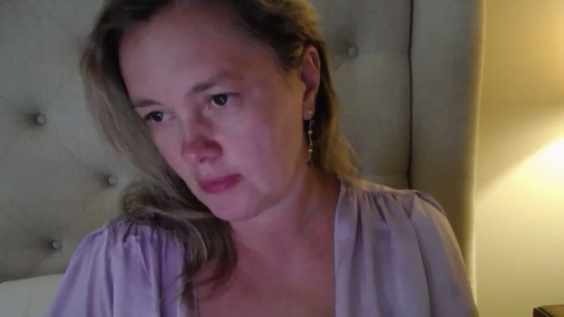 Gallery image thumbnail from J0llye's myfreecams stream on, 07/17/2025, 20:10 image 17 of 20