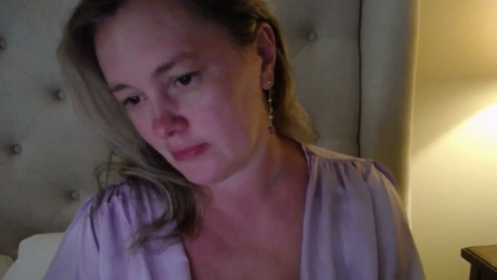 Gallery image thumbnail from J0llye's myfreecams stream on, 07/17/2025, 20:10 image 9 of 20