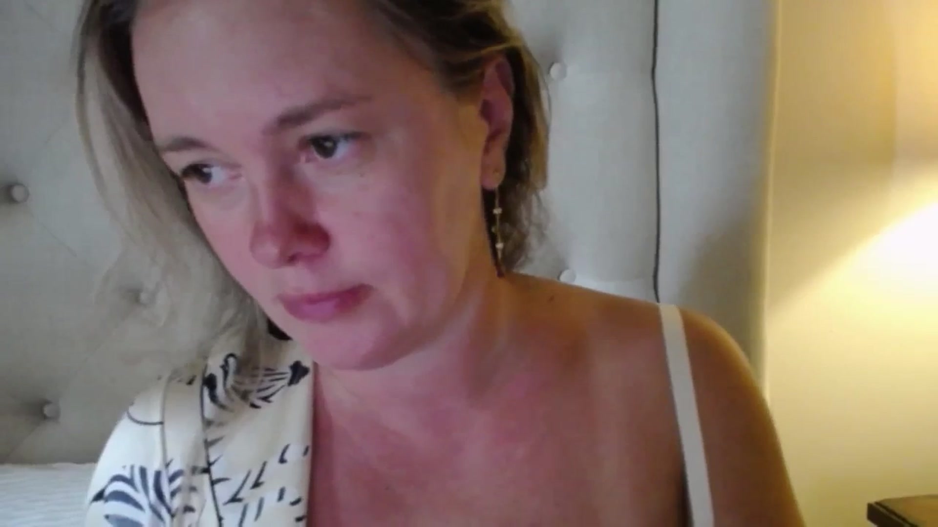 Gallery image thumbnail from J0llye's myfreecams stream on, 07/22/2025, 20:23 image 20 of 20