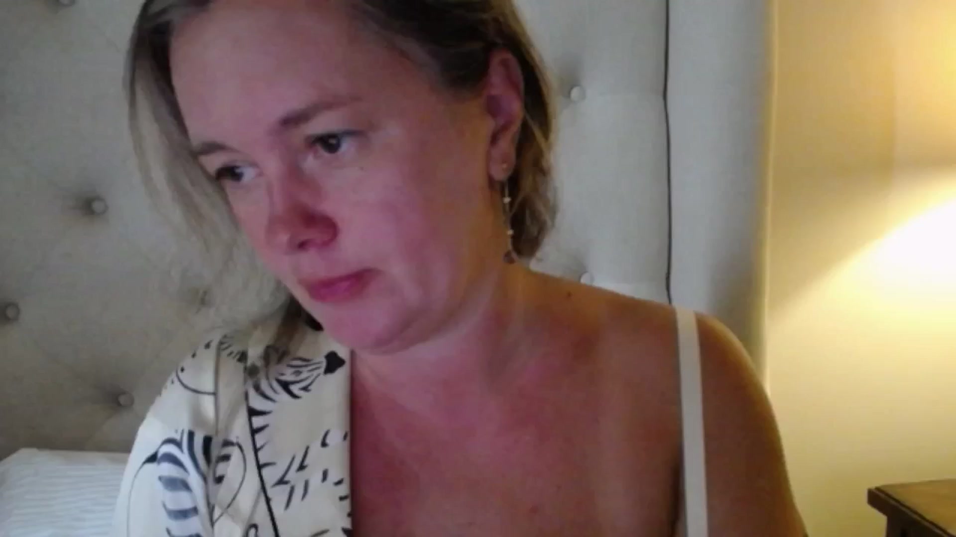 Gallery image thumbnail from J0llye's myfreecams stream on, 07/22/2025, 20:23 image 11 of 20