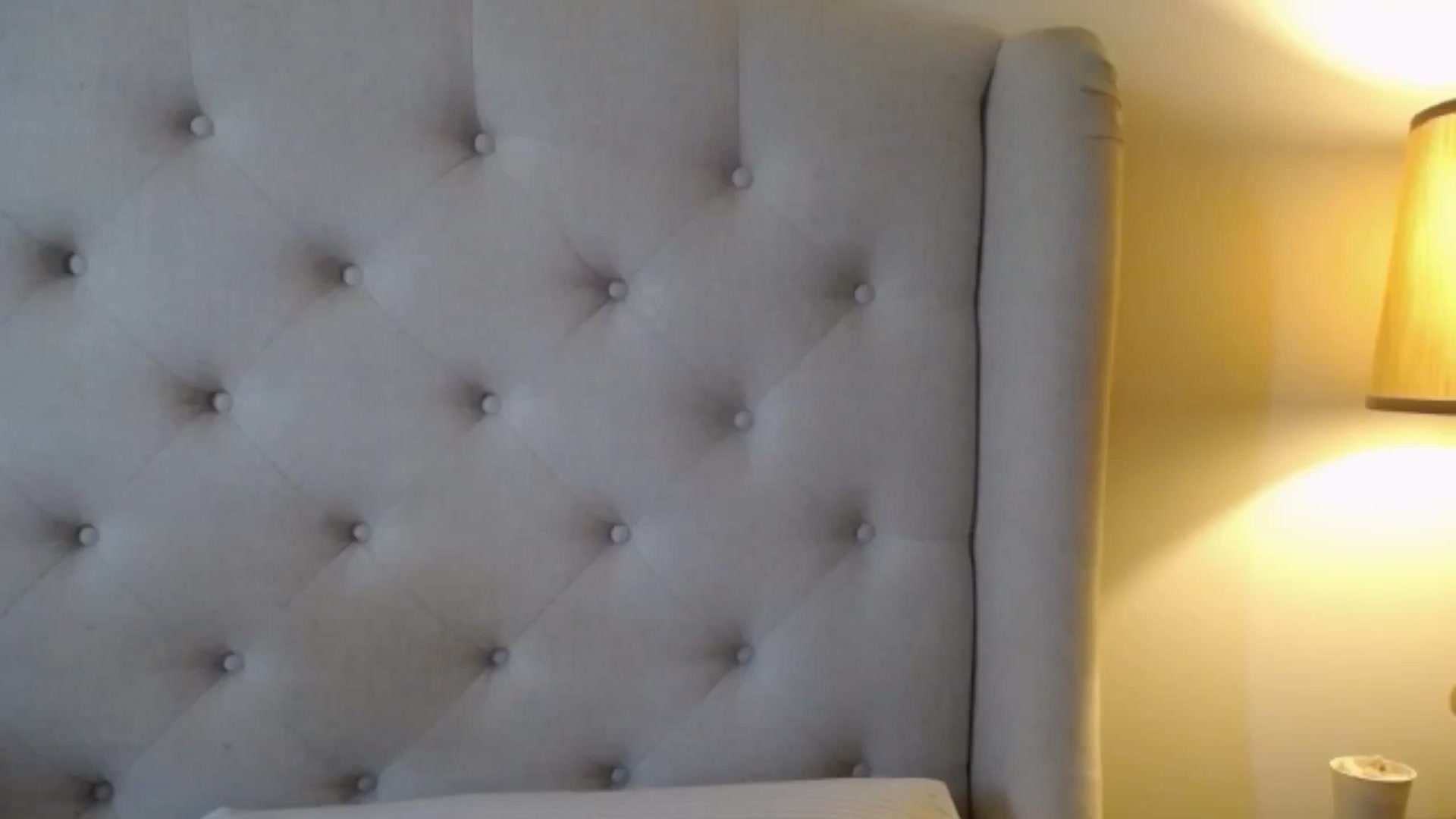 Gallery image thumbnail from J0llye's myfreecams stream on, 07/23/2025, 19:22 image 2 of 20