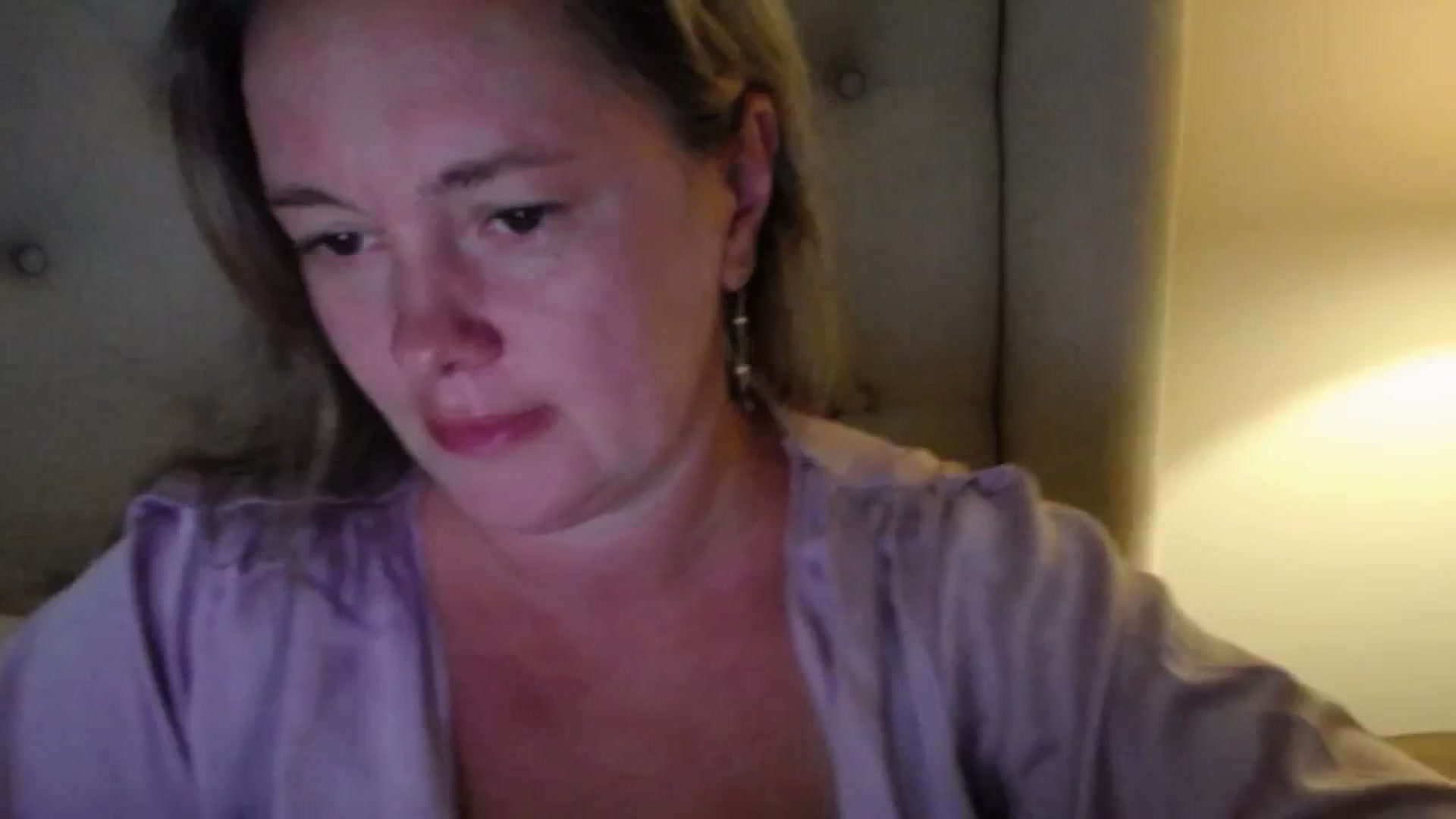 Gallery image thumbnail from J0llye's myfreecams stream on, 07/24/2025, 20:21 image 16 of 20