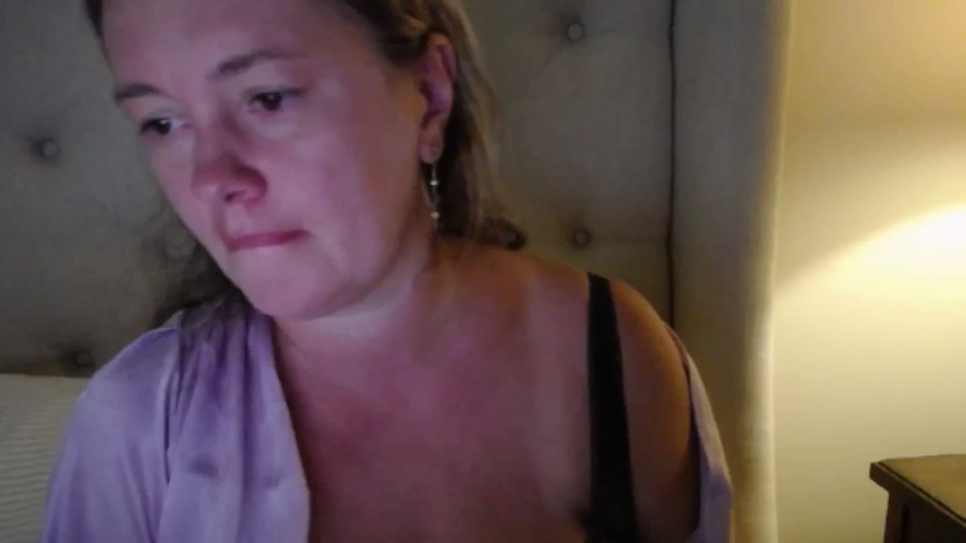 Gallery image thumbnail from J0llye's myfreecams stream on, 07/24/2025, 20:21 image 9 of 20