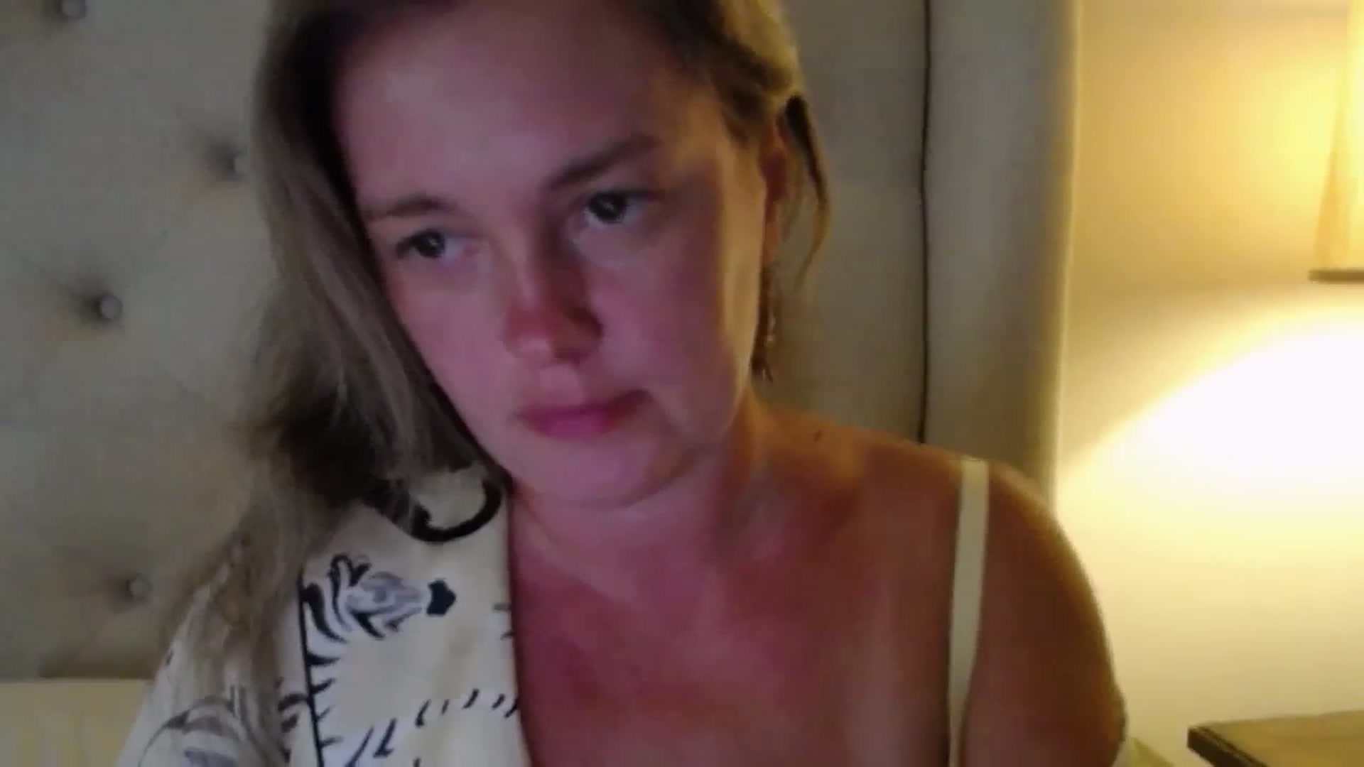 Gallery image thumbnail from J0llye's myfreecams stream on, 07/29/2025, 21:06 image 9 of 20