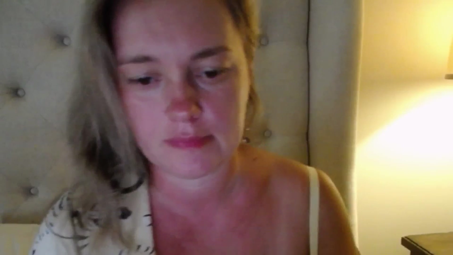 Gallery image thumbnail from J0llye's myfreecams stream on, 07/29/2025, 21:06 image 13 of 20