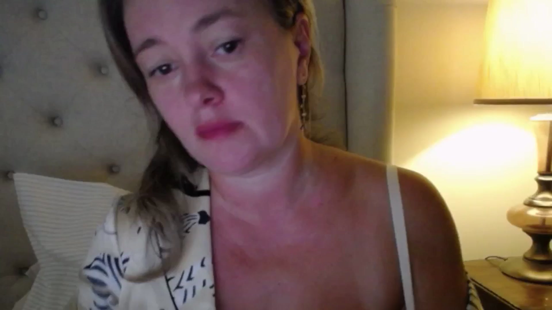Gallery image thumbnail from J0llye's myfreecams stream on, 08/01/2025, 19:58 image 5 of 20