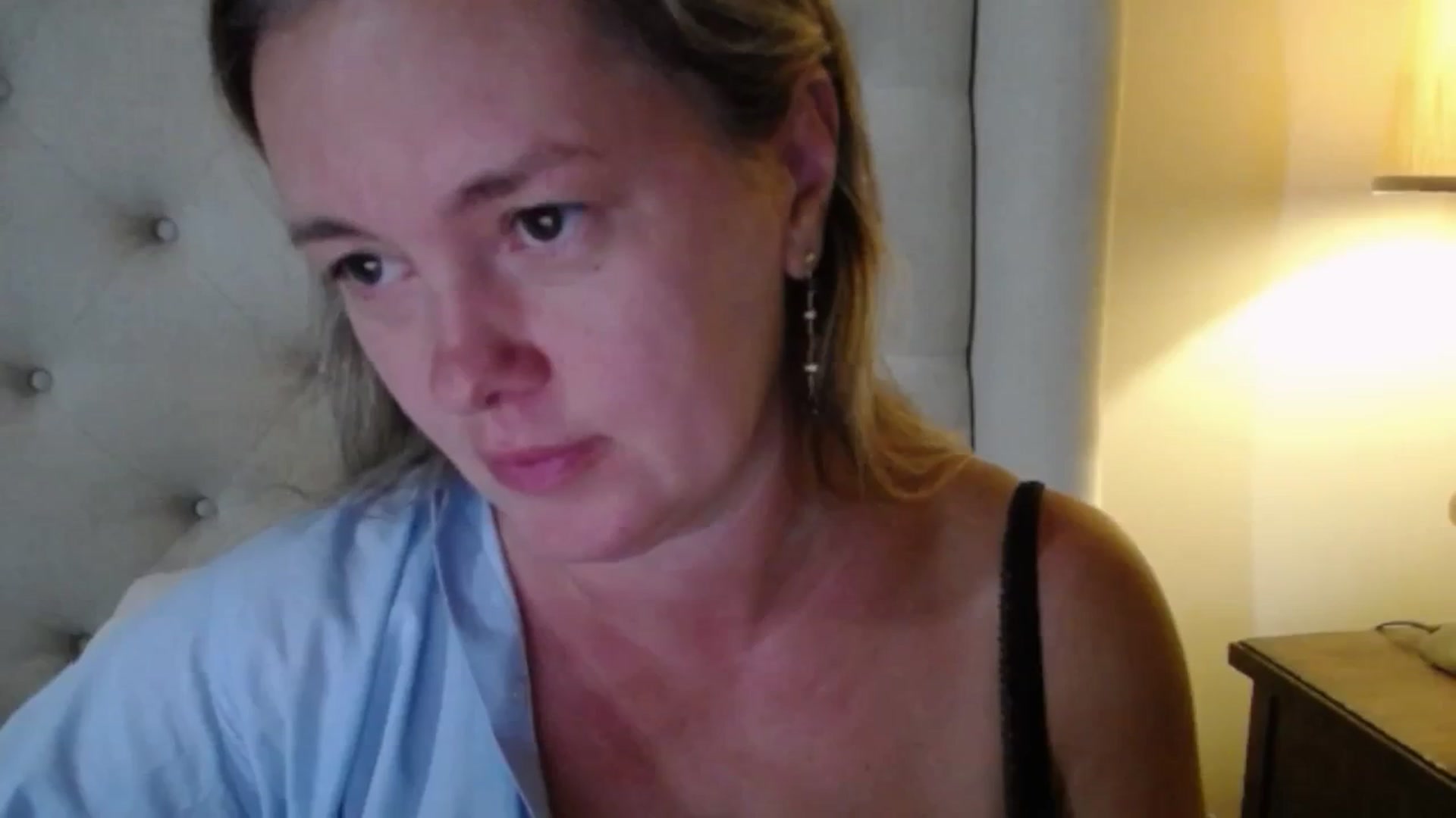 Gallery image thumbnail from J0llye's myfreecams stream on, 08/06/2025, 20:01 image 9 of 20