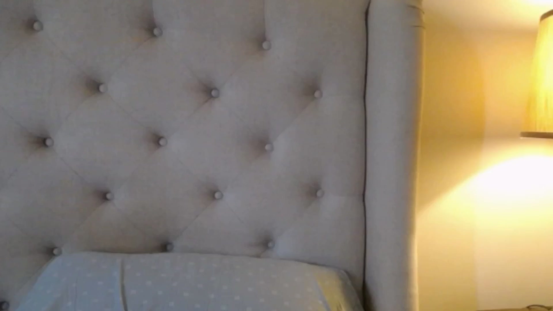 Gallery image thumbnail from J0llye's myfreecams stream on, 08/08/2025, 19:54 image 20 of 20