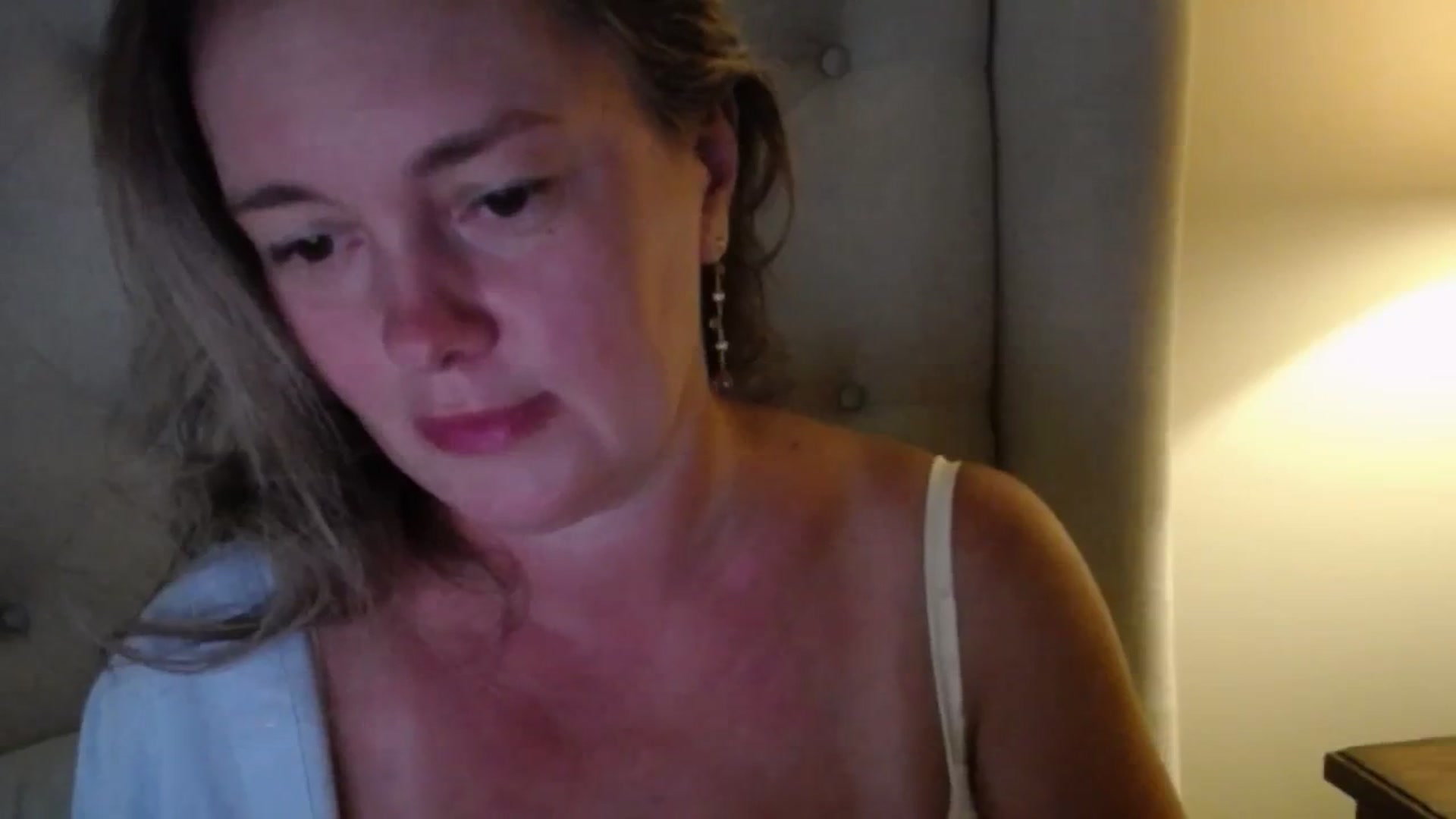 Gallery image thumbnail from J0llye's myfreecams stream on, 08/09/2025, 20:36 image 16 of 20