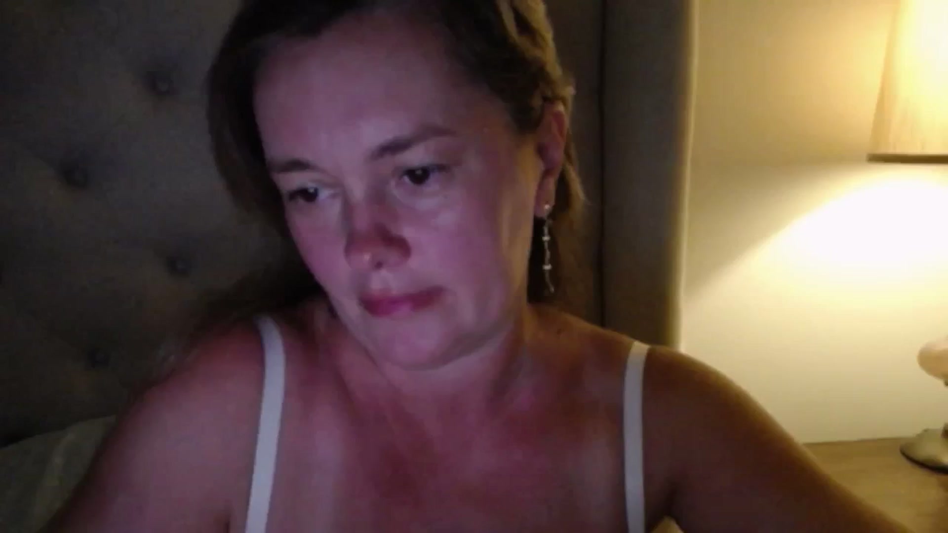 Gallery image thumbnail from J0llye's myfreecams stream on, 08/10/2025, 21:01 image 8 of 20