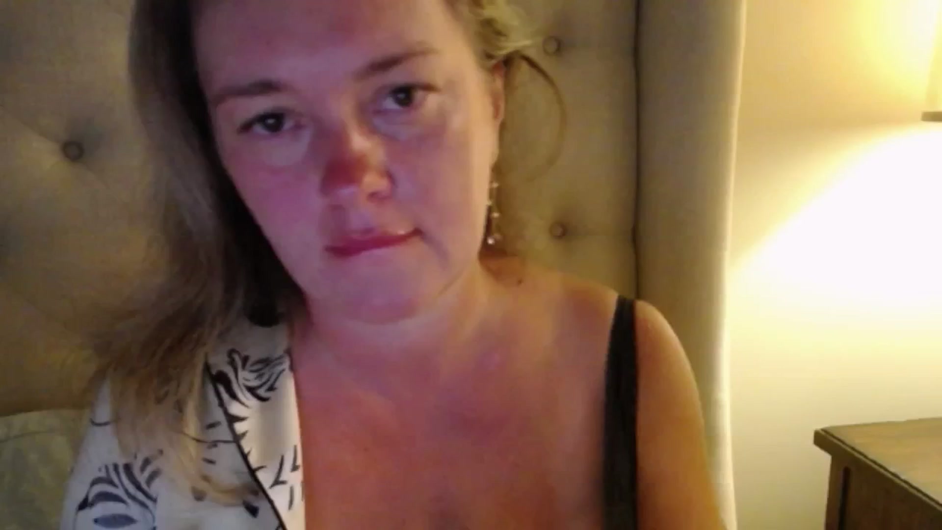 Gallery image thumbnail from J0llye's myfreecams stream on, 08/11/2025, 04:24 image 7 of 20