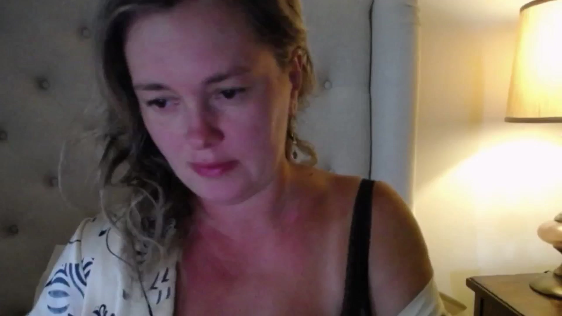 Gallery image thumbnail from J0llye's myfreecams stream on, 08/11/2025, 19:36 image 1 of 20