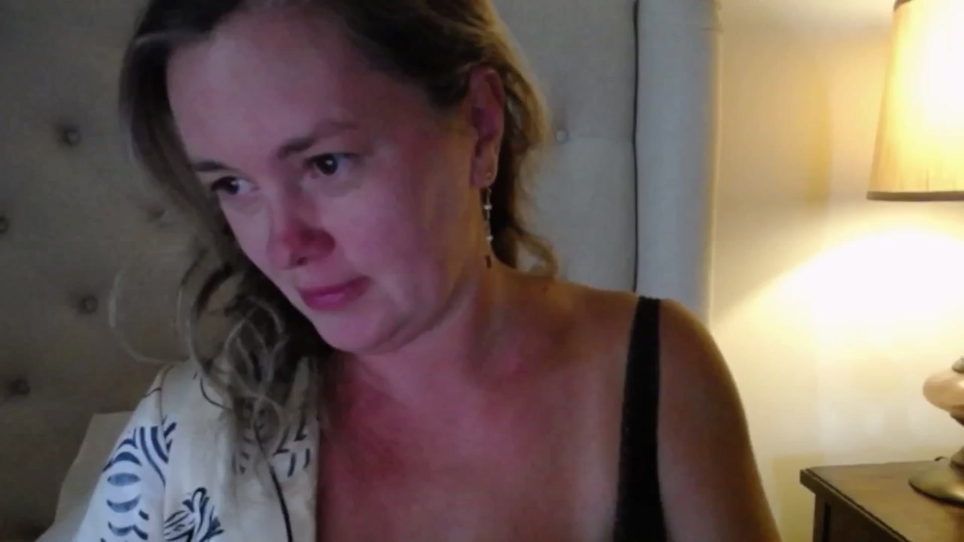 Gallery image thumbnail from J0llye's myfreecams stream on, 08/11/2025, 19:36 image 6 of 20