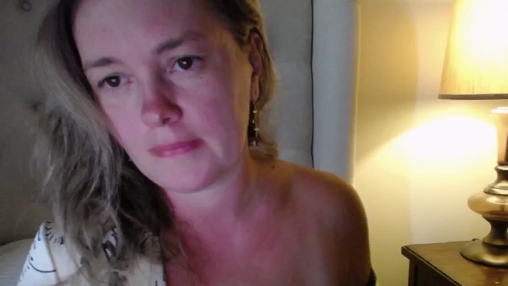 Gallery image thumbnail from J0llye's myfreecams stream on, 08/11/2025, 20:42 image 12 of 20