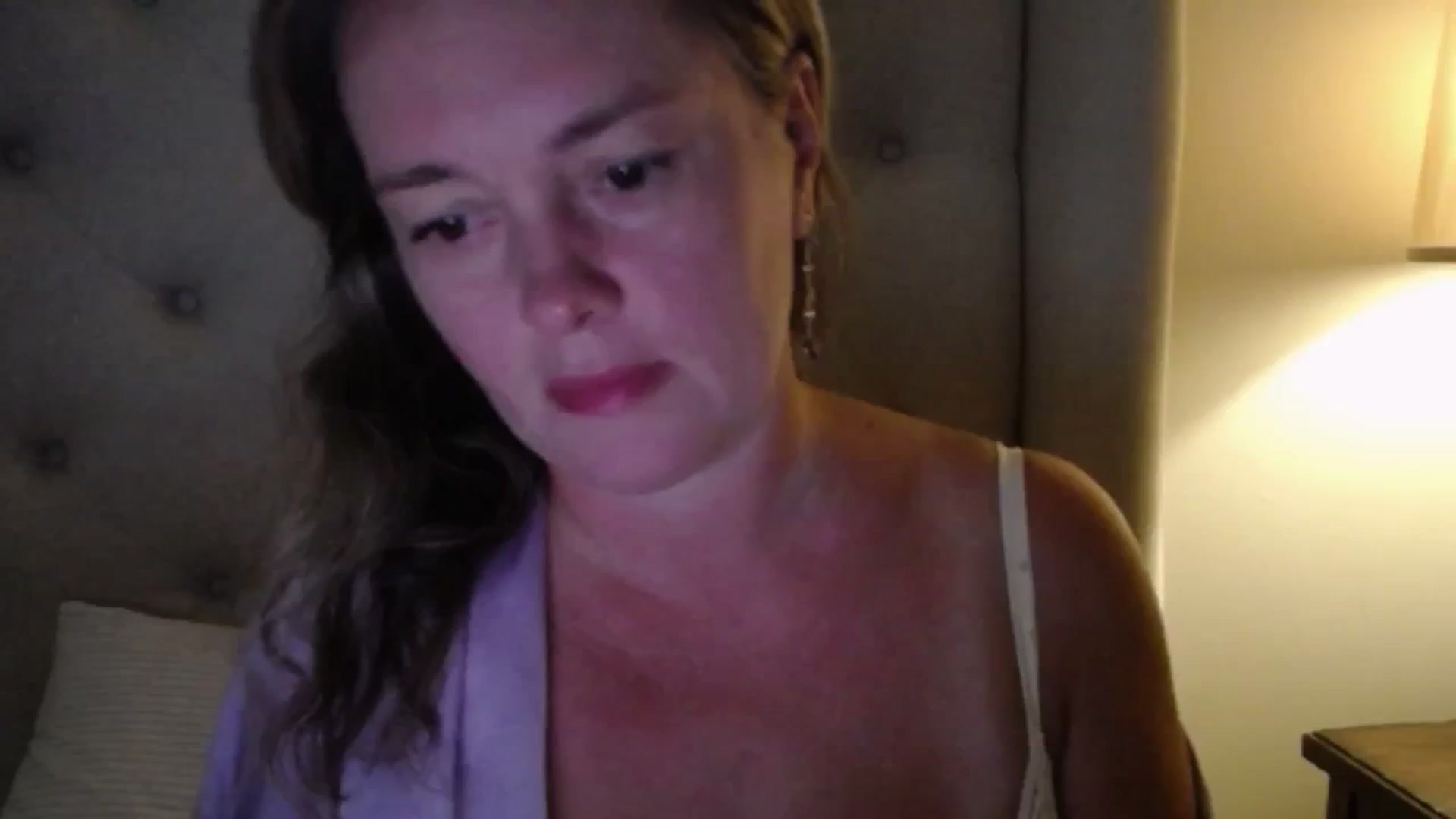 Gallery image thumbnail from J0llye's myfreecams stream on, 08/14/2025, 19:19 image 8 of 20