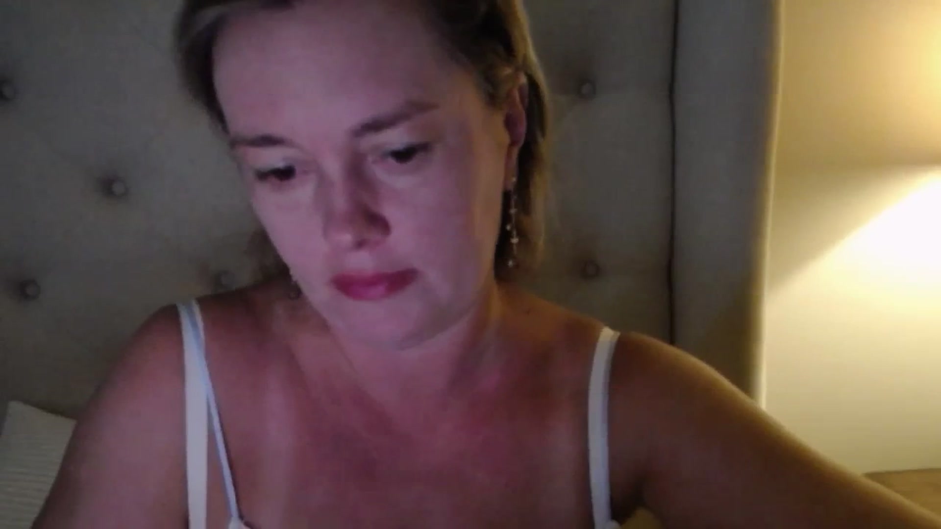 Gallery image thumbnail from J0llye's myfreecams stream on, 08/15/2025, 19:05 image 5 of 20