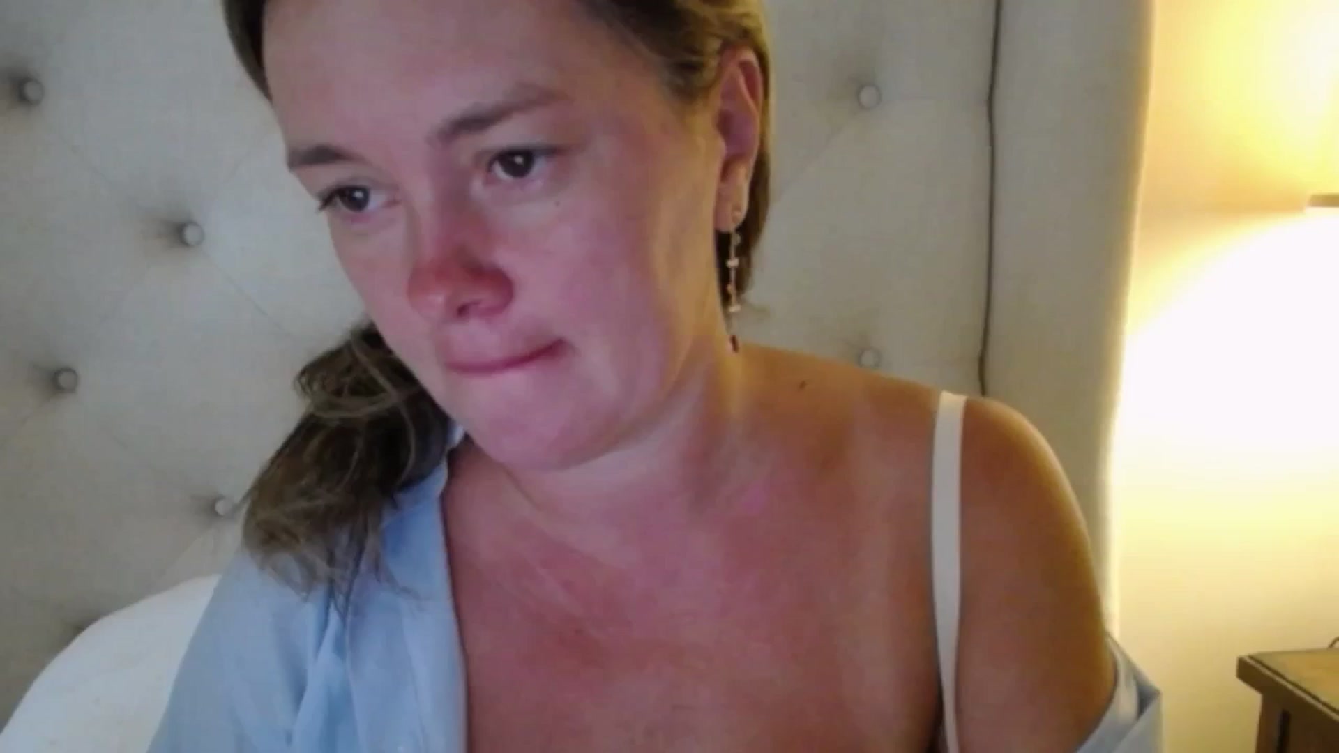 Gallery image thumbnail from J0llye's myfreecams stream on, 08/19/2025, 19:06 image 1 of 20