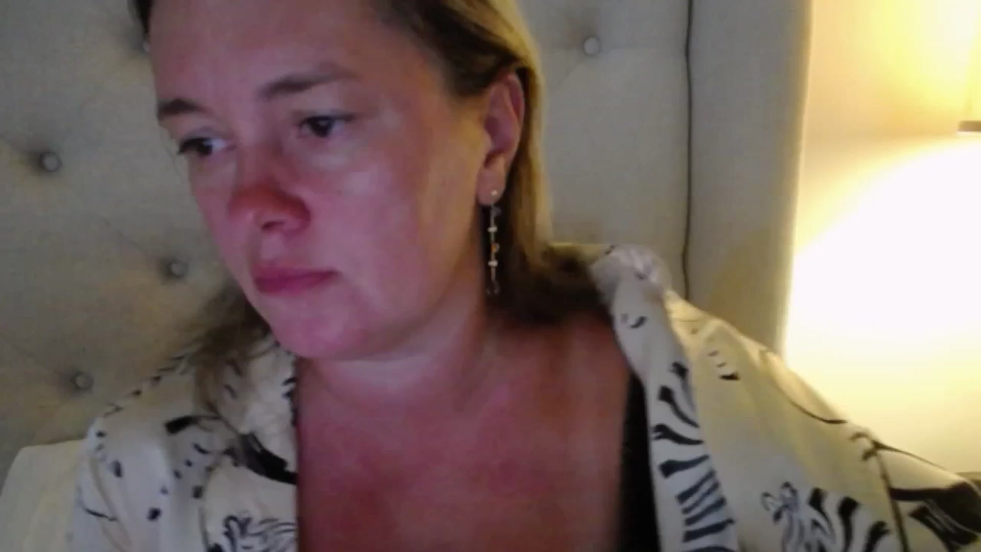 Gallery image thumbnail from J0llye's myfreecams stream on, 08/20/2025, 18:57 image 12 of 20