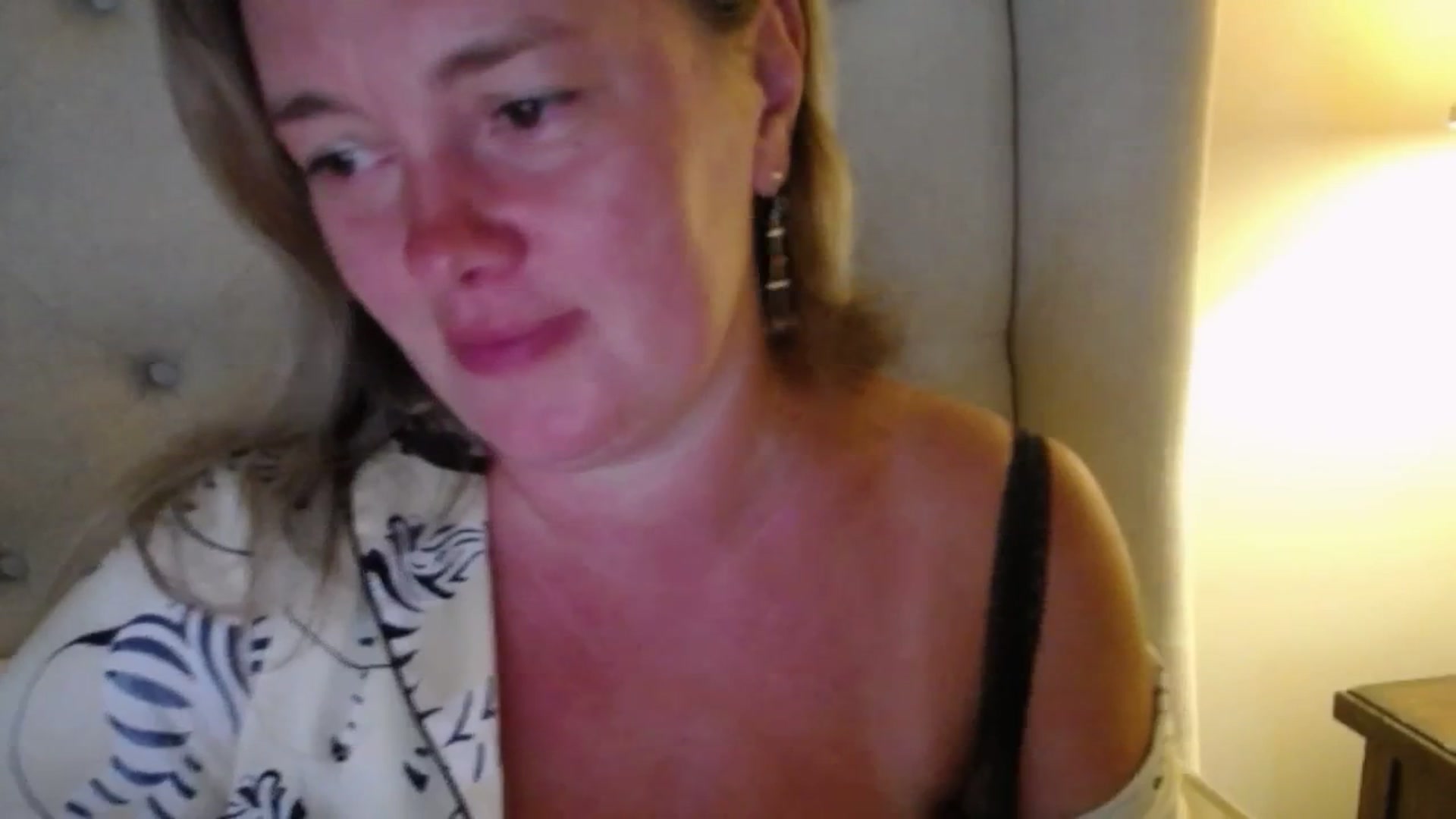 Gallery image thumbnail from J0llye's myfreecams stream on, 08/20/2025, 18:57 image 18 of 20