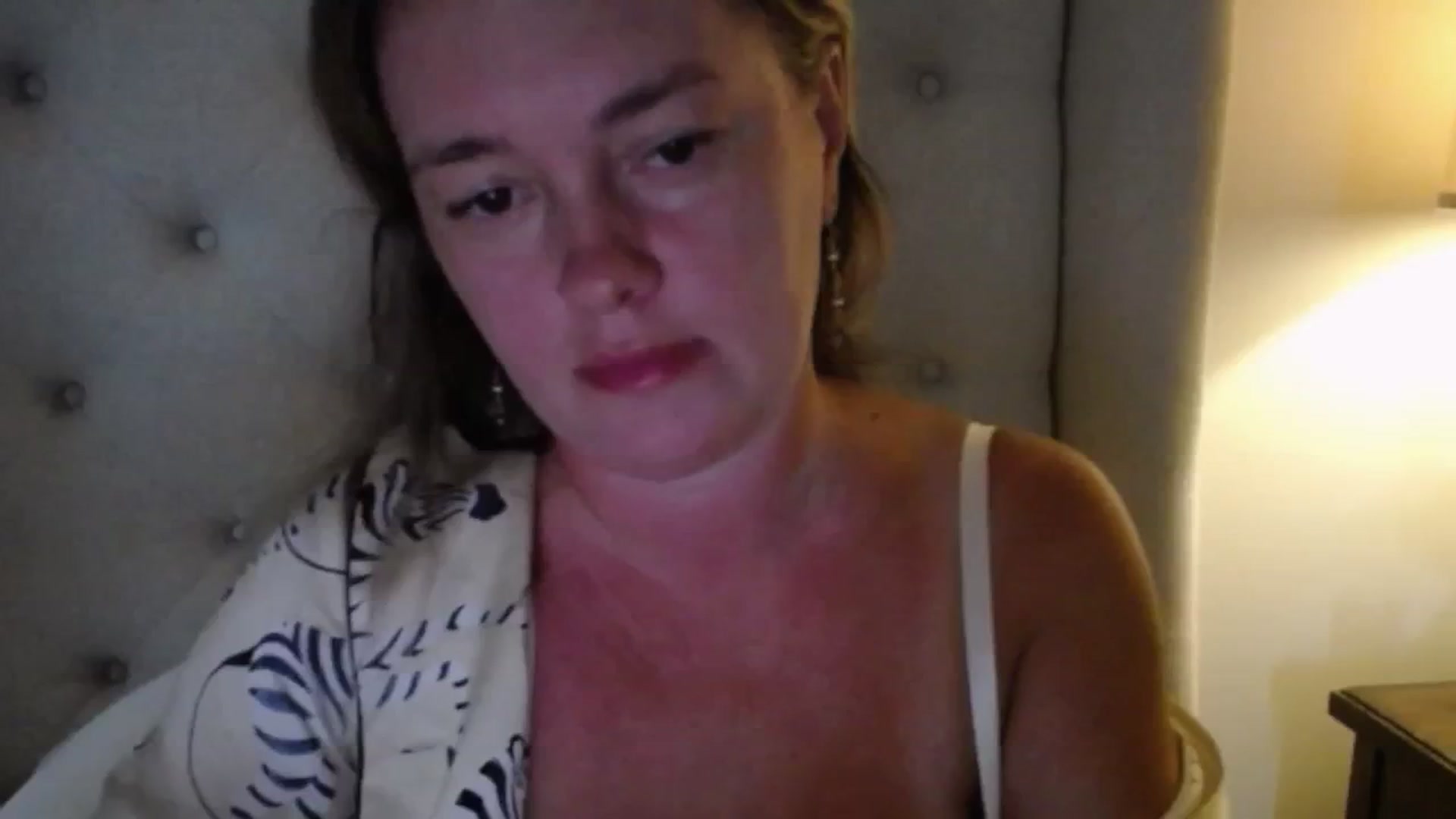 Gallery image thumbnail from J0llye's myfreecams stream on, 08/21/2025, 16:01 image 2 of 20