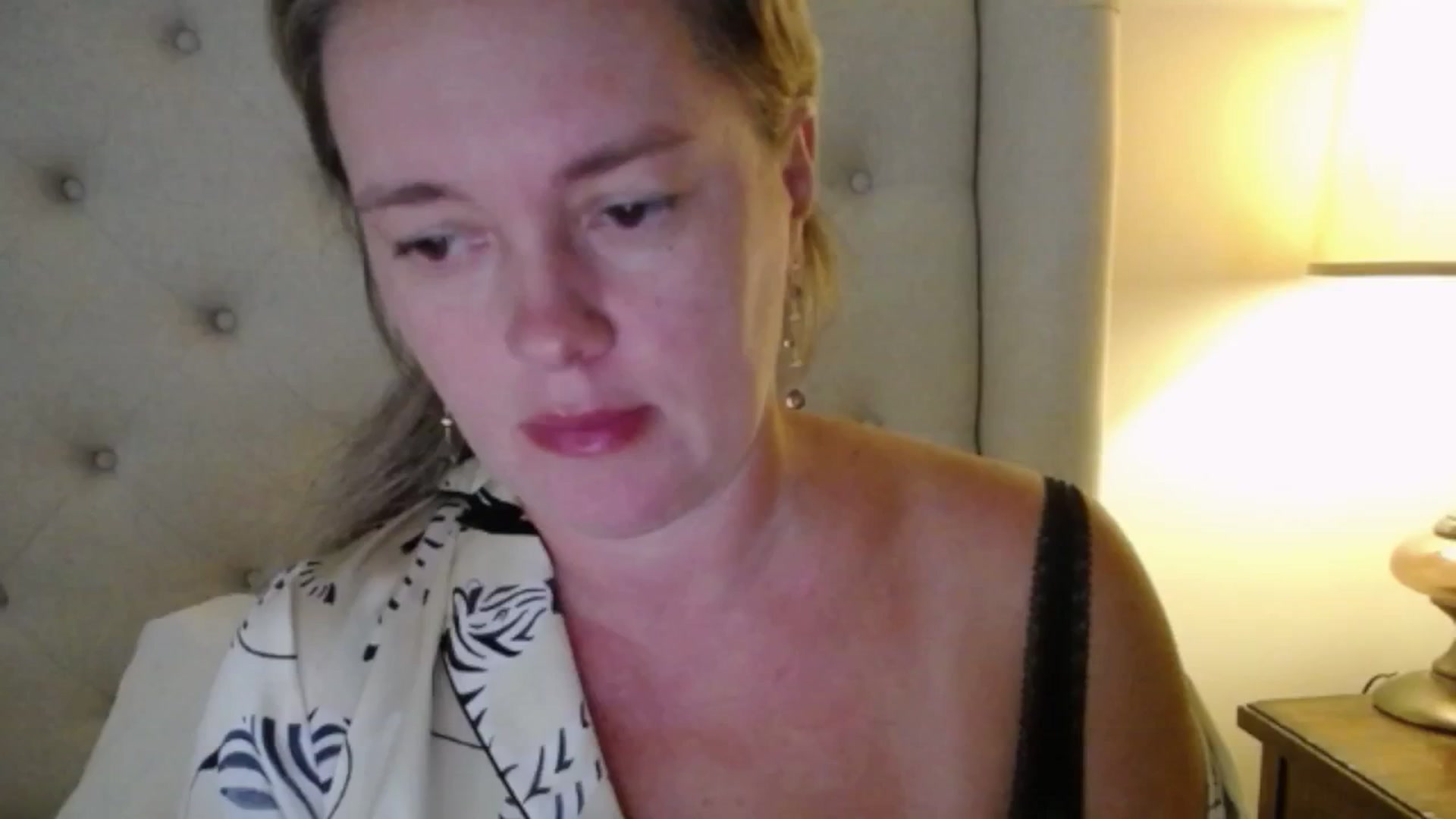 Gallery image thumbnail from J0llye's myfreecams stream on, 08/25/2025, 18:03 image 1 of 20