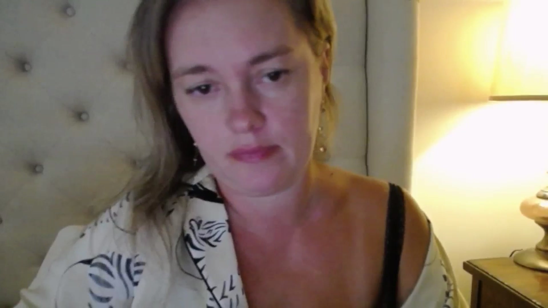 Gallery image thumbnail from J0llye's myfreecams stream on, 08/25/2025, 18:03 image 12 of 20
