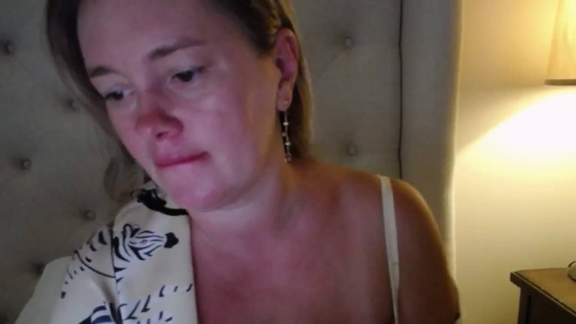 Gallery image thumbnail from J0llye's myfreecams stream on, 08/27/2025, 18:10 image 16 of 20