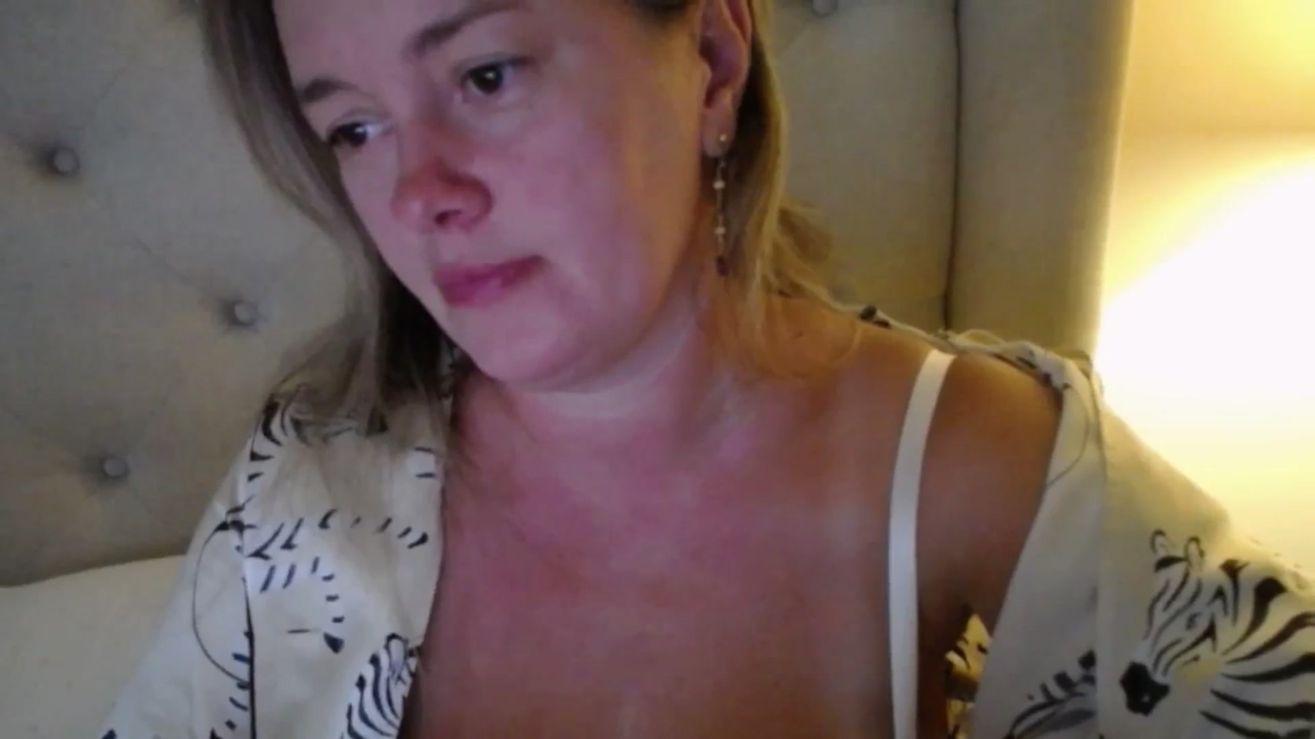 Gallery image thumbnail from J0llye's myfreecams stream on, 08/30/2025, 20:48 image 10 of 20