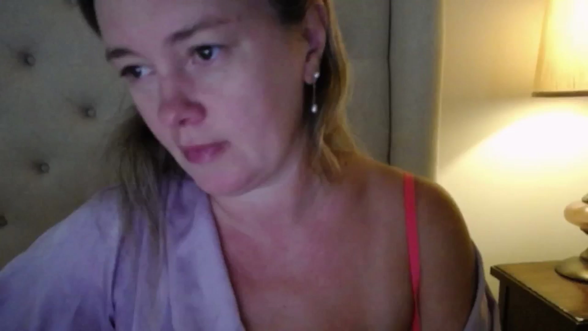 Gallery image thumbnail from J0llye's myfreecams stream on, 09/02/2025, 16:05 image 7 of 20