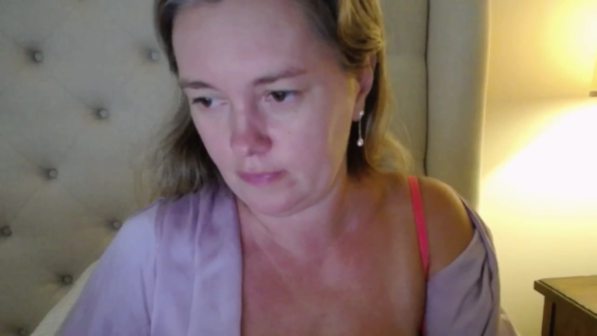 Gallery image thumbnail from J0llye's myfreecams stream on, 09/02/2025, 19:30 image 19 of 20