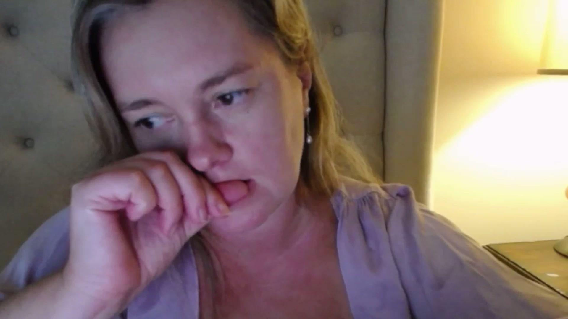 Gallery image thumbnail from J0llye's myfreecams stream on, 09/02/2025, 19:30 image 11 of 20