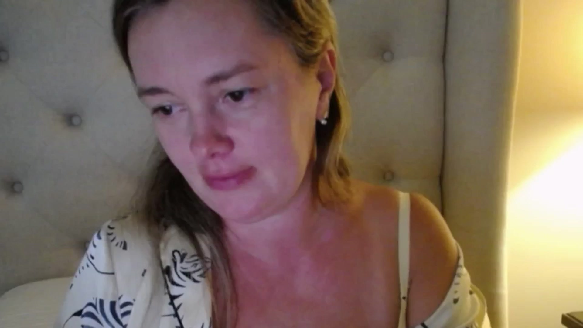 Gallery image thumbnail from J0llye's myfreecams stream on, 09/03/2025, 19:02 image 14 of 20