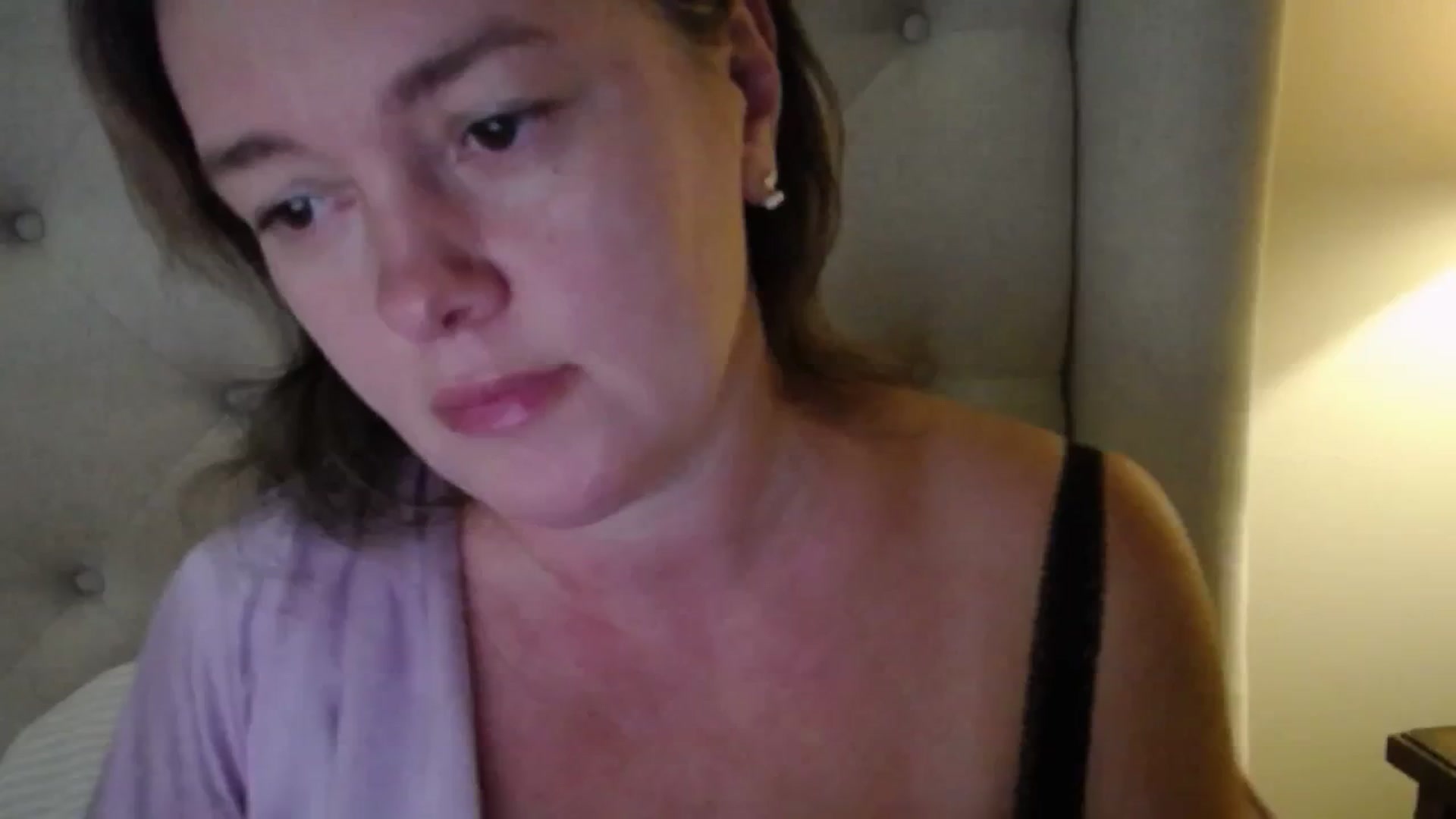 Gallery image thumbnail from J0llye's myfreecams stream on, 09/10/2025, 16:30 image 17 of 20