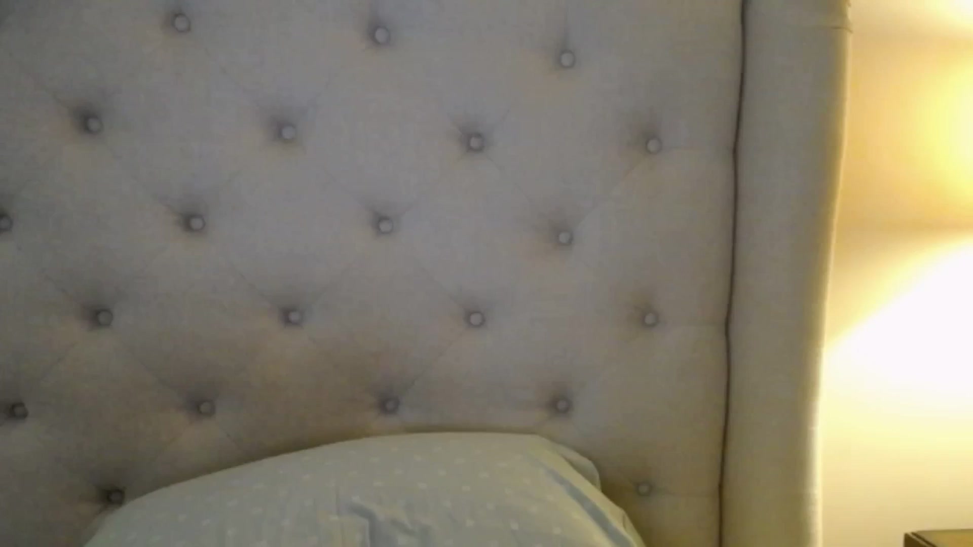 Gallery image thumbnail from J0llye's myfreecams stream on, 09/11/2025, 19:33 image 5 of 20
