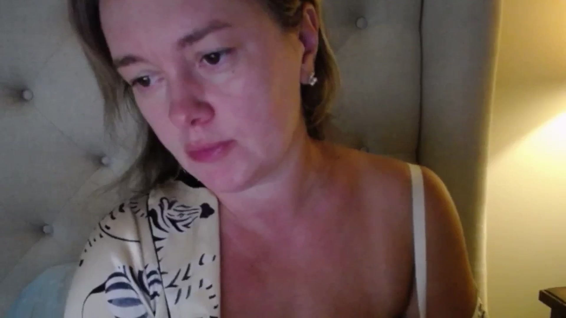 Gallery image thumbnail from J0llye's myfreecams stream on, 09/14/2025, 20:00 image 3 of 20