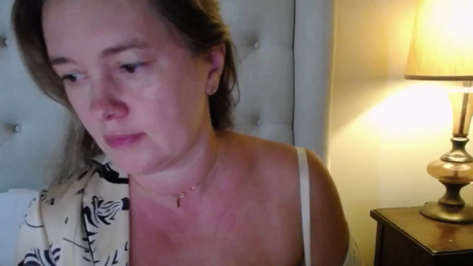 Gallery image thumbnail from J0llye's myfreecams stream on, 09/29/2025, 19:33 image 4 of 20