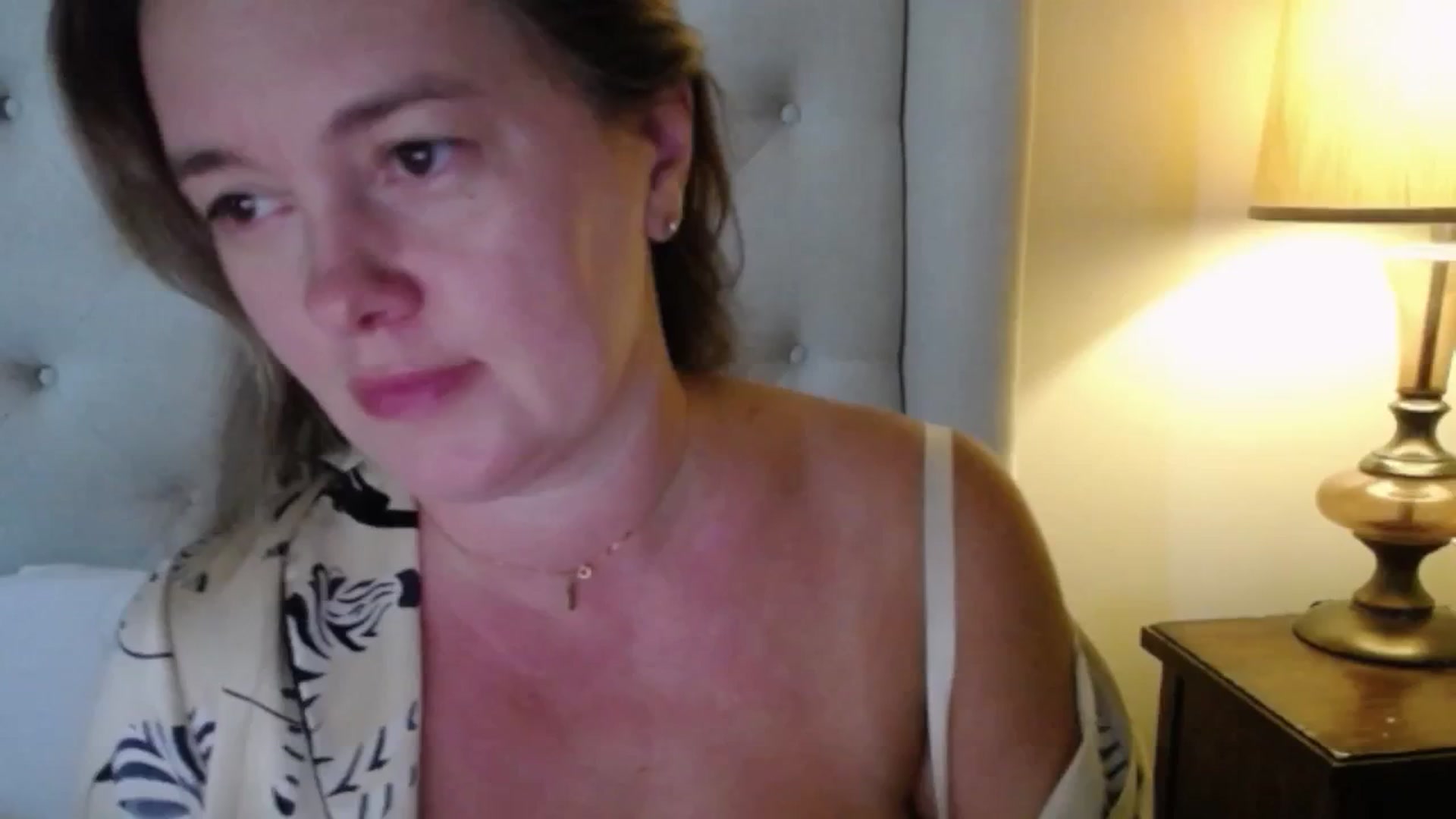 Gallery image thumbnail from J0llye's myfreecams stream on, 09/29/2025, 19:33 image 5 of 20