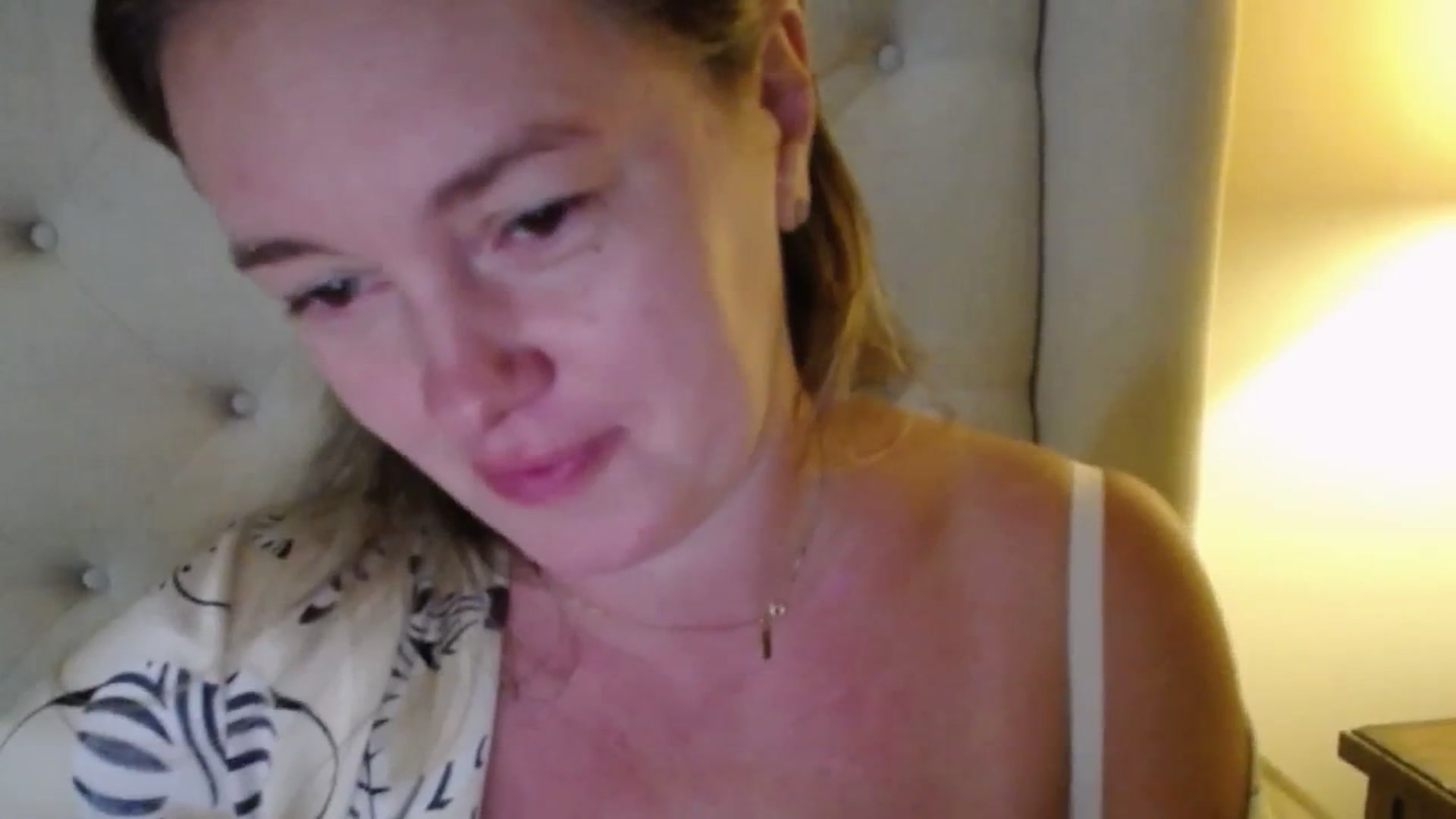 Gallery image thumbnail from J0llye's myfreecams stream on, 09/30/2025, 19:34 image 11 of 20