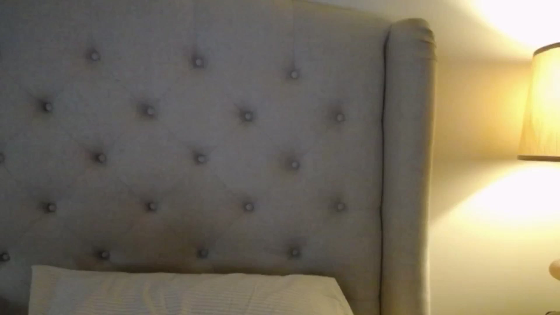 Gallery image thumbnail from J0llye's myfreecams stream on, 10/07/2025, 16:07 image 14 of 20